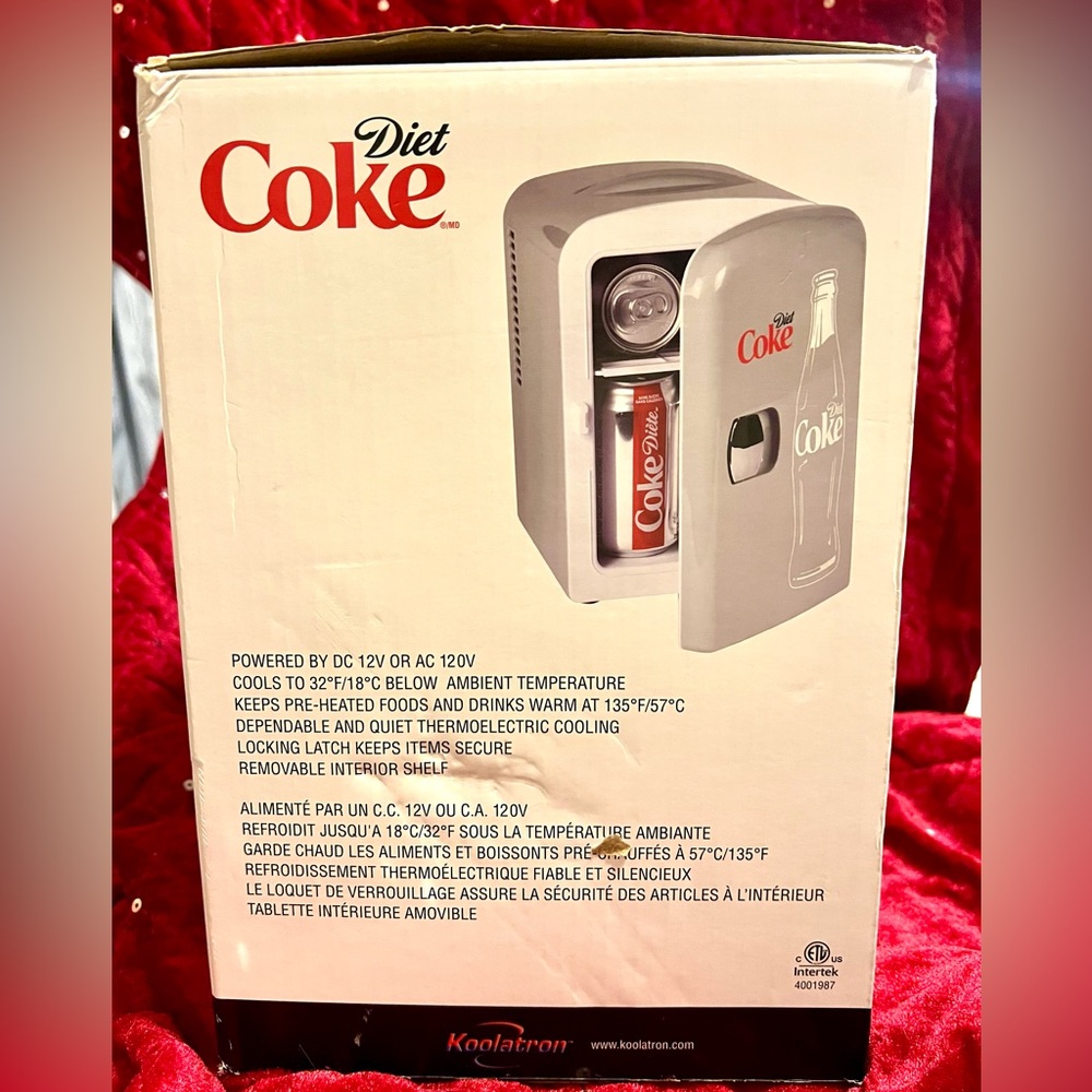 Koolatron Diet Coke Mini Fridge - Picture 7 of 12